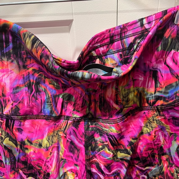 LULULEMON BASE PACE NWT AUTHENTIC HIGH RISE RUNNING NULUX FABRIC TIGHT. - Picture 12 of 17